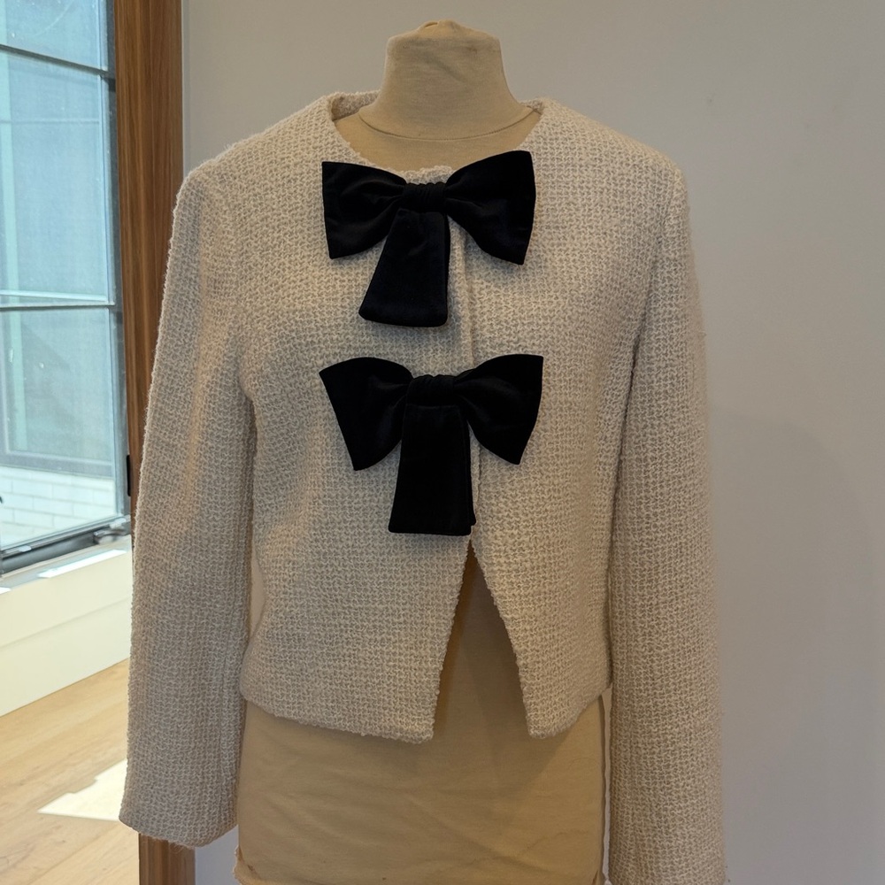 Avec Les Filles Cream Blazer with velvet Black Bows